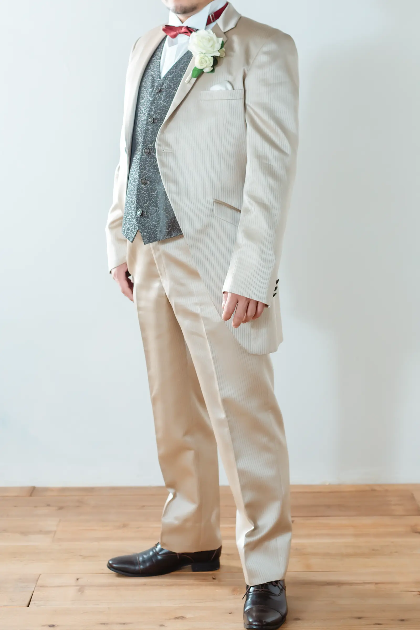 フォトジェリッシュのゴールド タキシード 015-GD (AL)