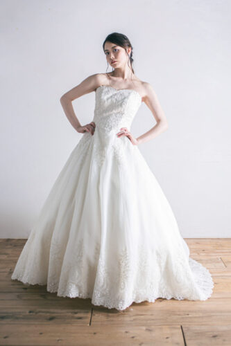 ウェディング　ドレス　ブライダル　ウエディング　フォトジェリッシュ　洋装　フォト　ウェディング　横浜　東京　人気　オススメ　種類　デザイン　失敗　髪型　インナー　クリーニング　オーダー　メイド　可愛い　オシャレ　レンタル　安い　購入　歩き方　シンプル　a　ライン