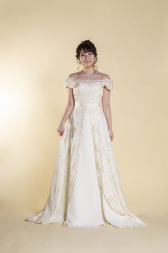 ジェリッシュ　フォトウェディング　ウェディングドレス　Aライン　袖付き　エンパイアライン