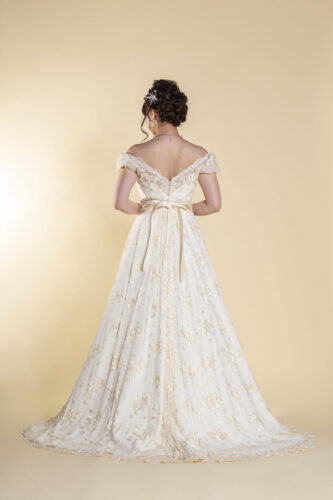 ジェリッシュ　フォトウェディング　ウェディングドレス　Aライン　袖付き　エンパイアライン