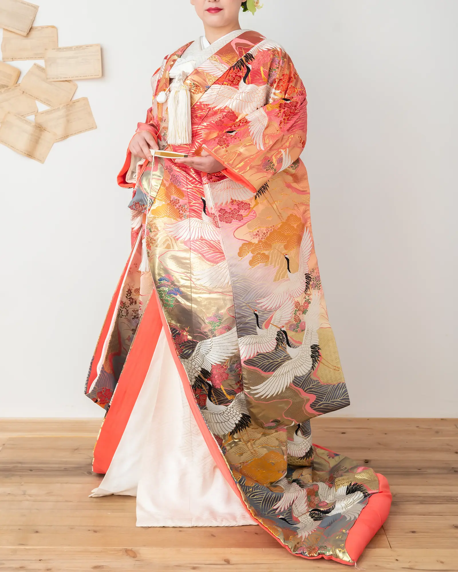 伝統美の中にモダンな輝きを感じる、美しい花嫁姿。