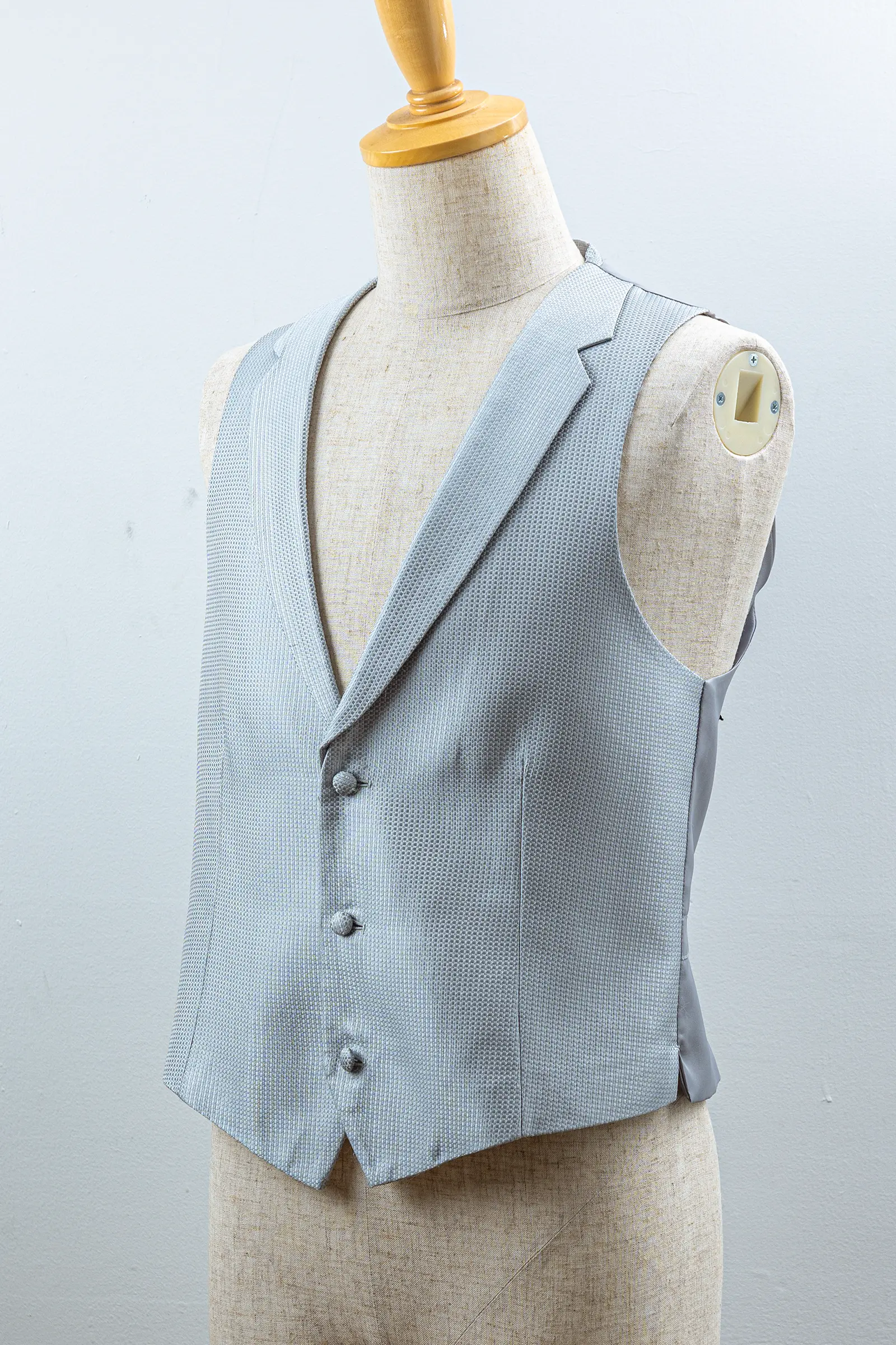 新郎用ライトグレーのショールカラー風メンズベスト 結婚式フォーマルベスト