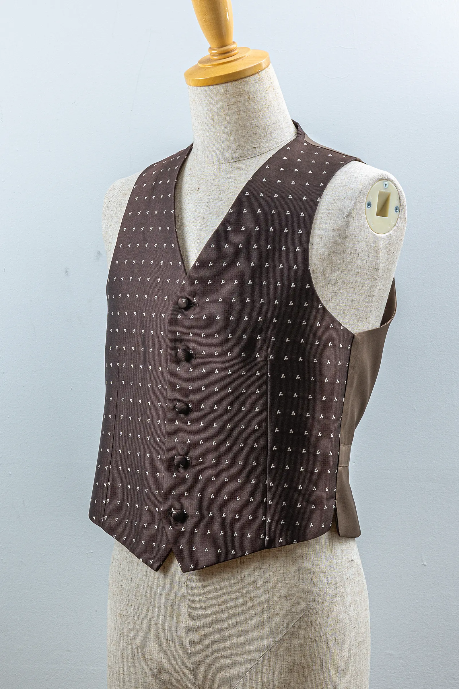 新郎用ブラウン小紋柄のメンズベスト 結婚式フォーマルベスト